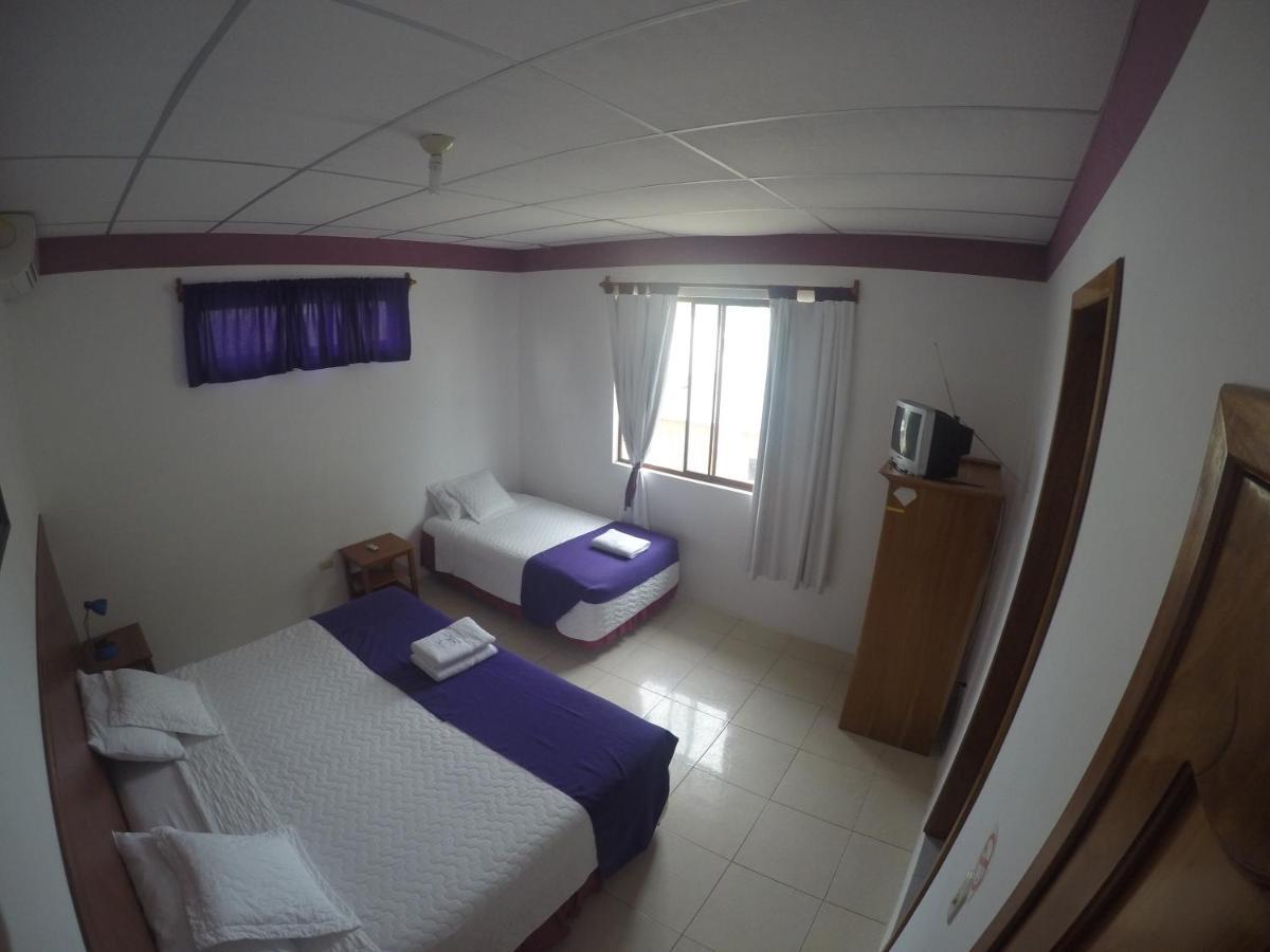 Hotel La Gran Tortuga - ᯤ Starlink Puerto Villamil Luaran gambar