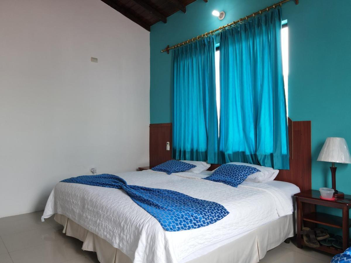Hotel La Gran Tortuga - ᯤ Starlink Puerto Villamil Luaran gambar