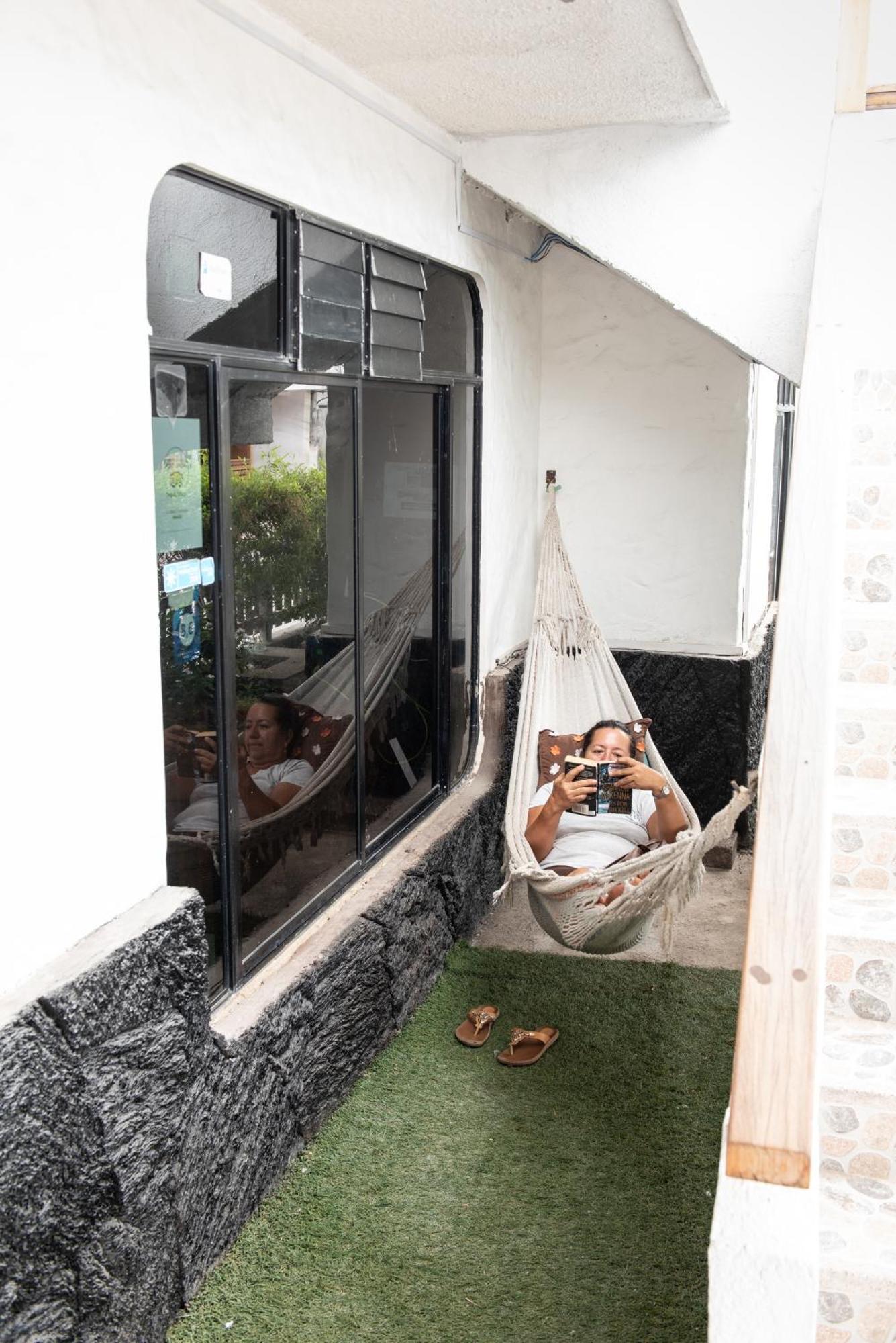 Hotel La Gran Tortuga - ᯤ Starlink Puerto Villamil Luaran gambar