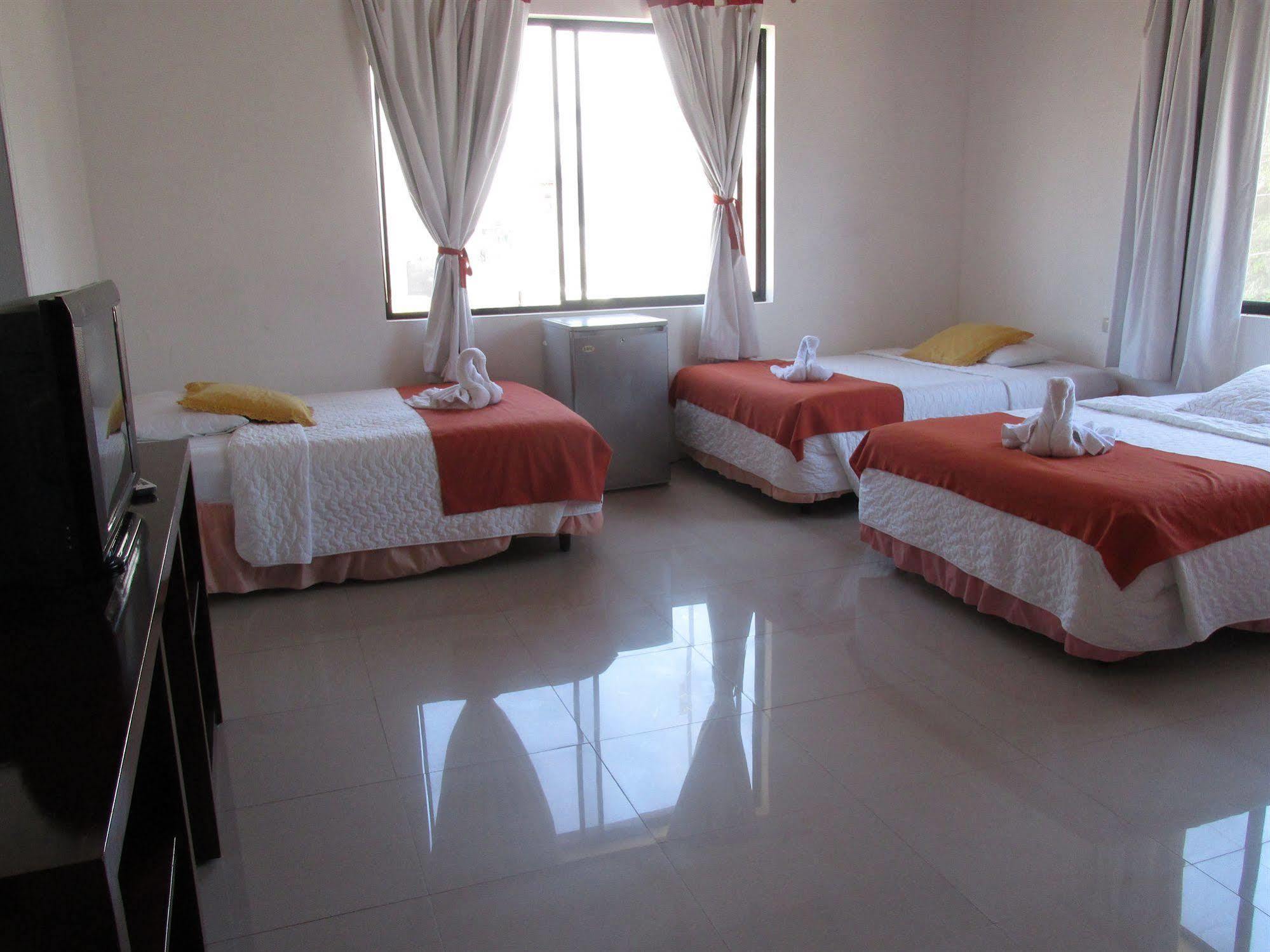Hotel La Gran Tortuga - ᯤ Starlink Puerto Villamil Luaran gambar